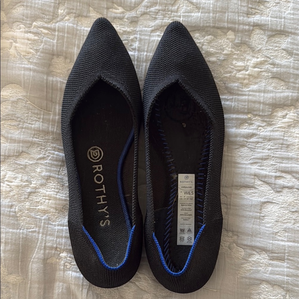 Rothy's Black Flats Versatile Slip-On Loafers